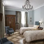 & Le Bouclier D'or Hotel