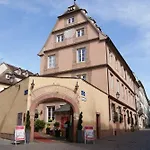 & Le Bouclier D'or Strazburg