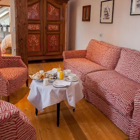 & Le Bouclier D'or 4* Страсбург