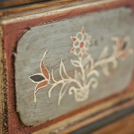 Отель & Le Bouclier D'or 4*