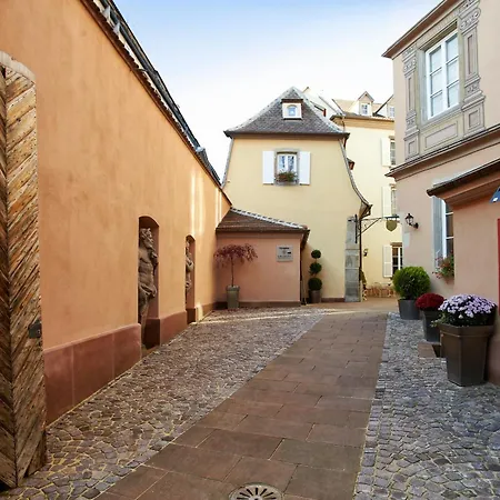 Отель & Le Bouclier D'or