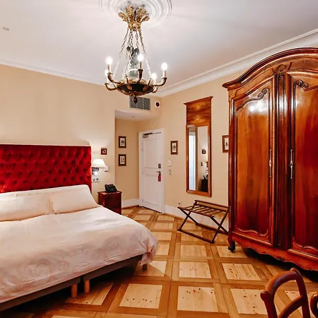 & Le Bouclier D'or 4* Straatsburg