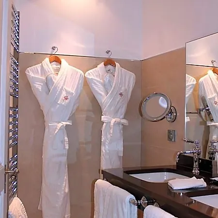 & Le Bouclier D'or Hotell Strasbourg