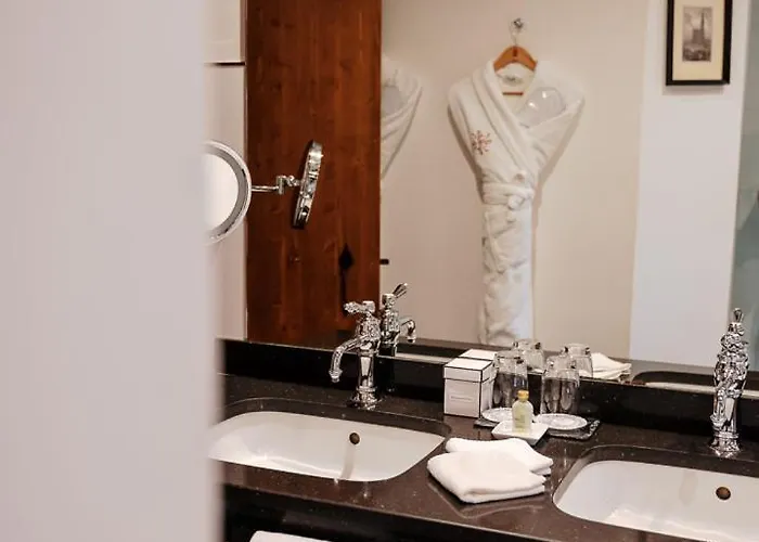 Hôtel&spa Le Bouclier D'or Hotel Strasbourg