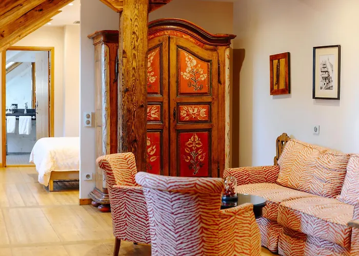 & Le Bouclier D'or Hotel 4*