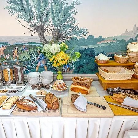 & Le Bouclier D'or 4* Strasburg