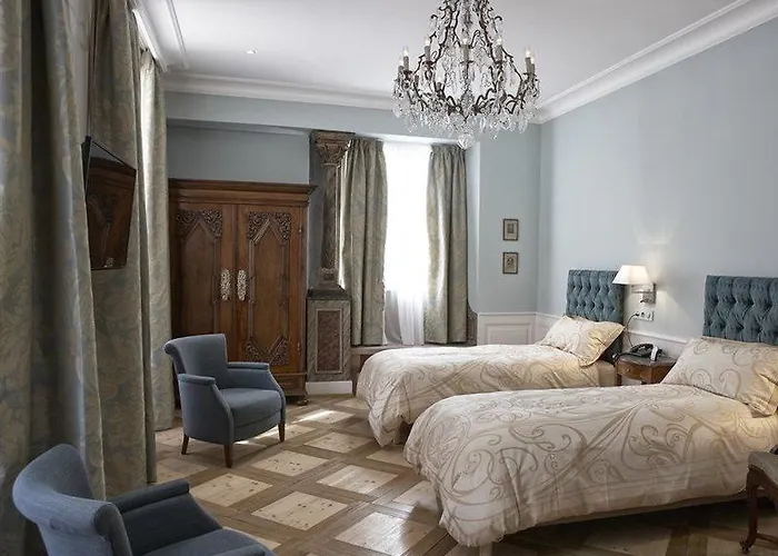 & Le Bouclier D'or Hotel