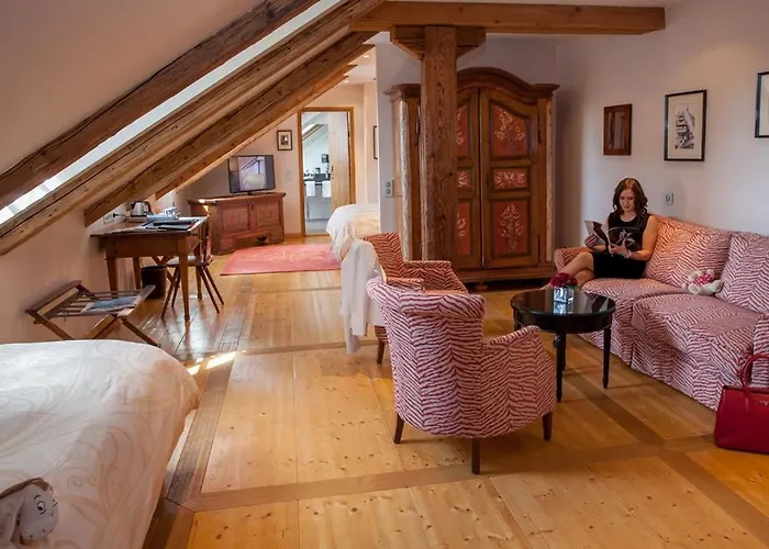 & Le Bouclier D'or Hotel